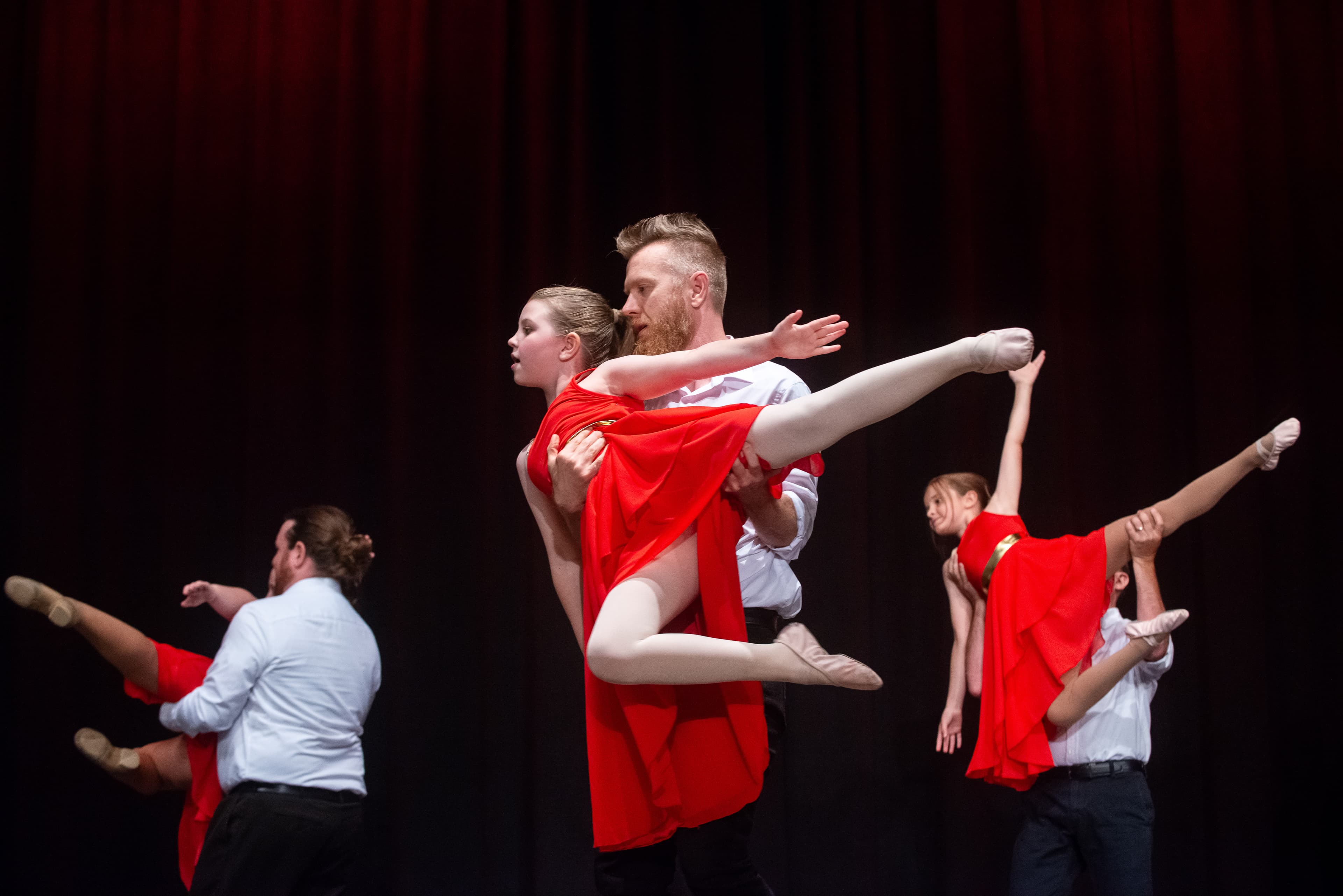 Daddy-daughter dance moment 7
