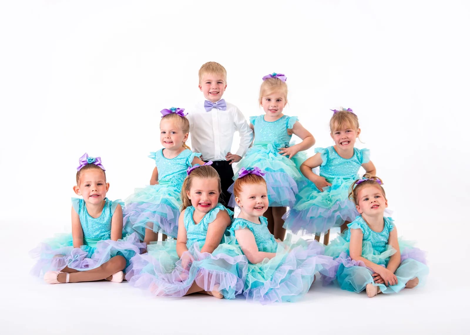 Tiny Tots class dancers in teal tutus